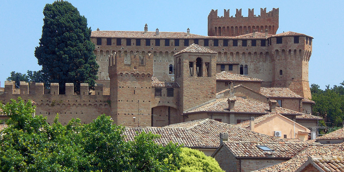 Gradara Schloss in der Provinz Pesaro-Urbino, Autor Enrico90p (bearbeitet)